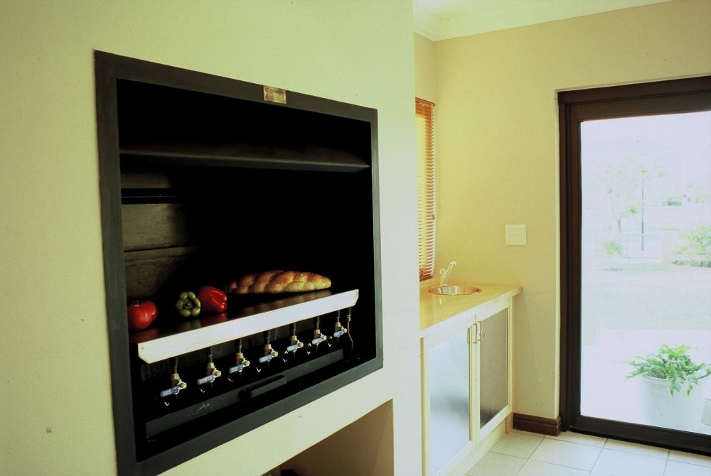 Gas Grill Built-in Braai - Image 3